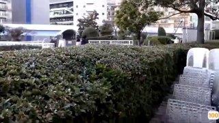 大奶高中妹厕所自慰喷水